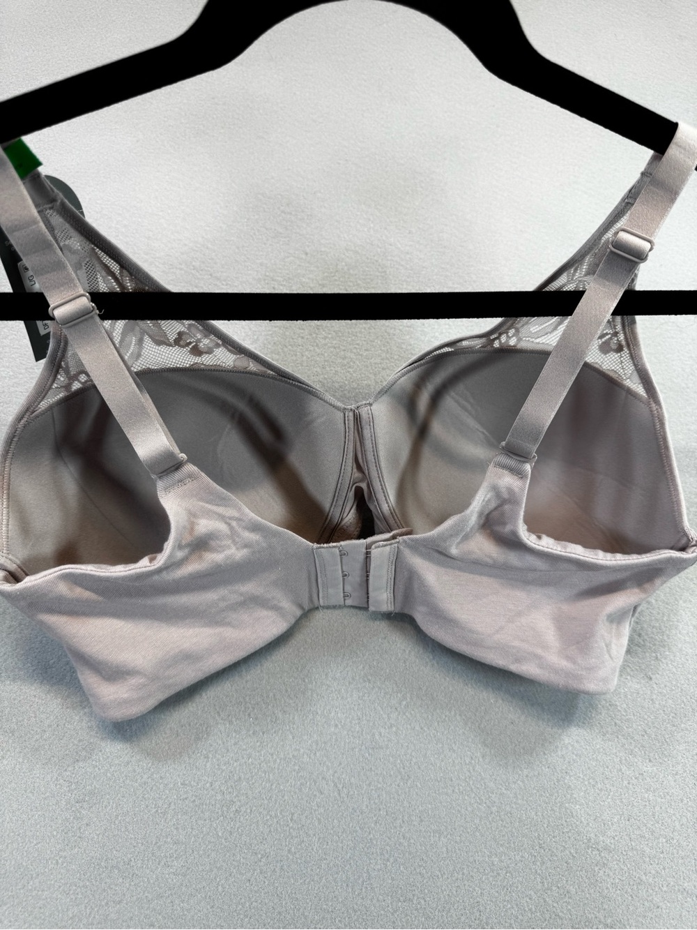 Bali Breathe Lace Full Coverage Bra in Pale Lavender - Picture 5 of 5